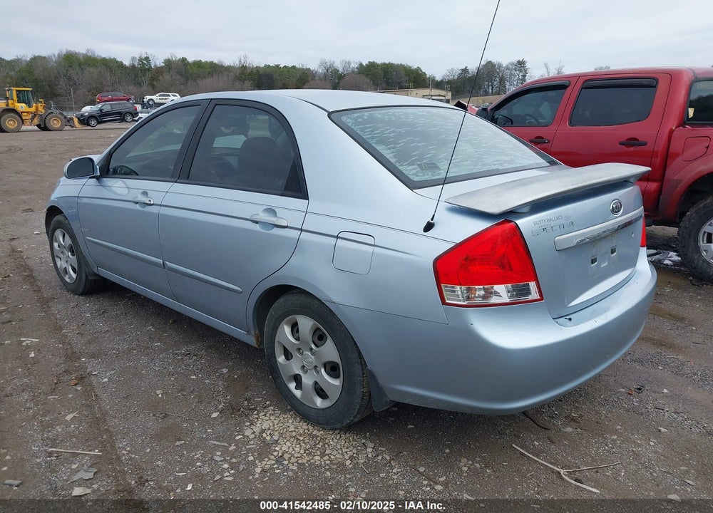 2008 KIA SPECTRA VIN: KNAFE121185514832