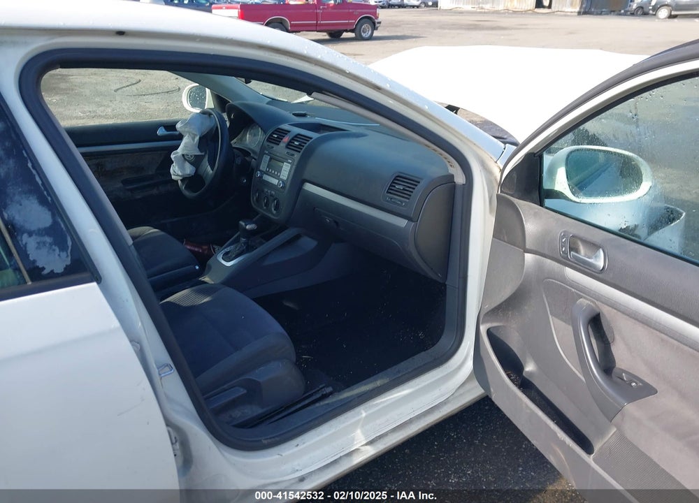 2008 VOLKSWAGEN JETTA S VIN: 3VWJM71K18M012164