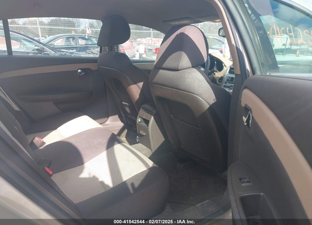 2010 CHEVROLET MALIBU VIN: 1G1ZB5EB2AF172899
