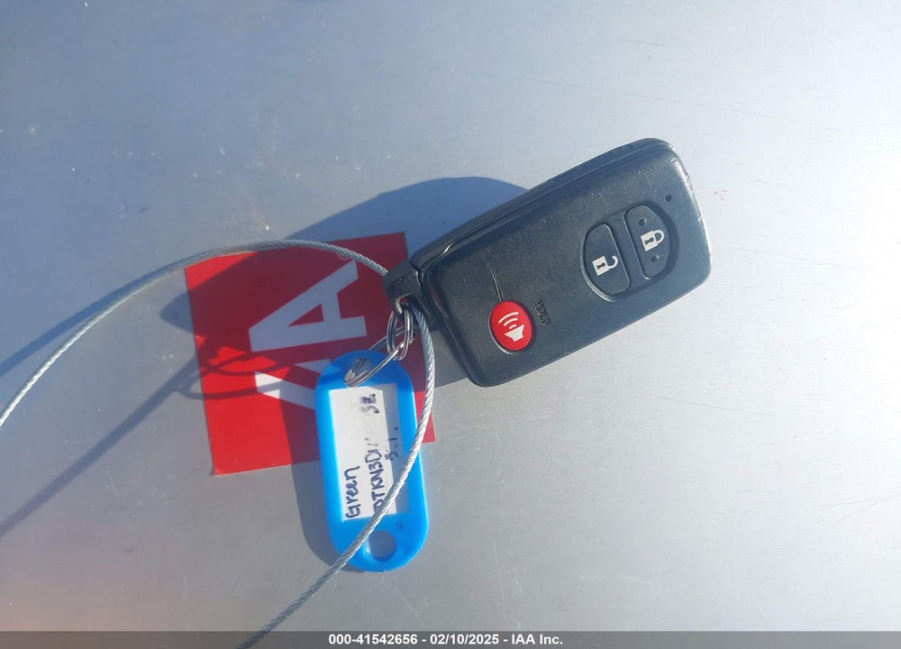2013 TOYOTA PRIUS TWO VIN: JTDKN3DU6D5575219