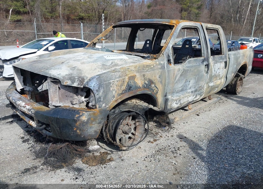 2003 FORD F-250 LARIAT/XL/XLT VIN: 1FTNW21P83ED39916
