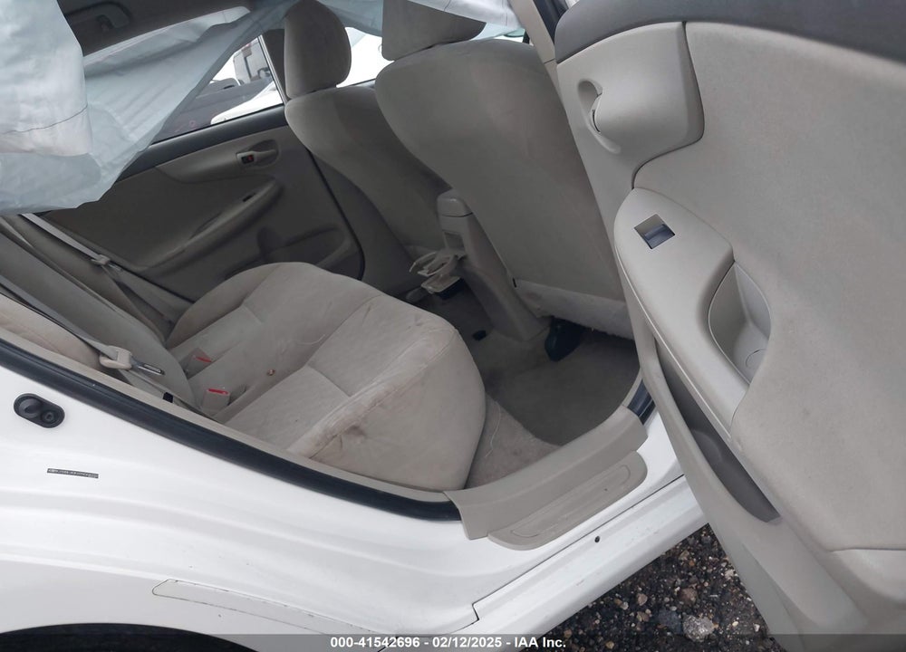 2009 TOYOTA COROLLA VIN: JTDBL40E699068332