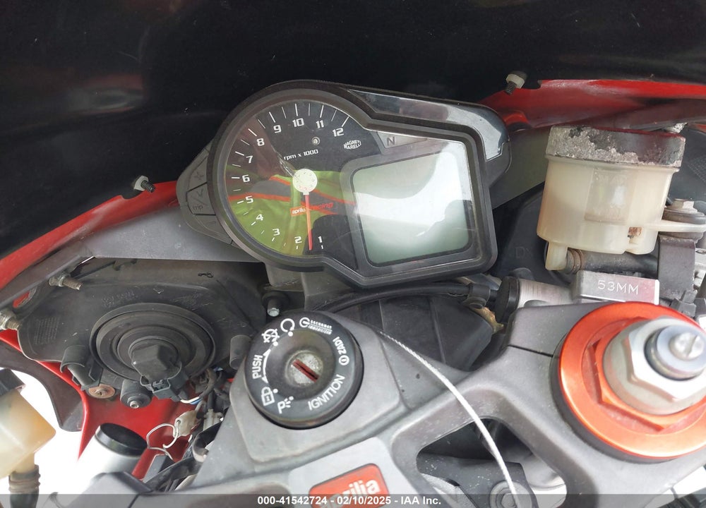 2004 APRILIA RSV 1000 R VIN: ZD4RRU0014S000009