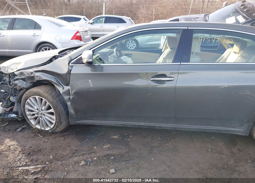 2014 TOYOTA AVALON HYBRID VIN: 4T1BD1EB8EU022059
