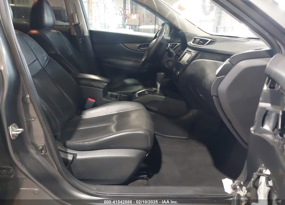 2015 NISSAN ROGUE SL VIN: 5N1AT2MV9FC806256
