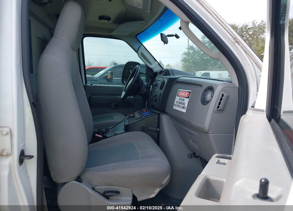 2014 FORD E-350 SUPER DUTY COMMERCIAL VIN: 1FDSS3EL7EDB15214