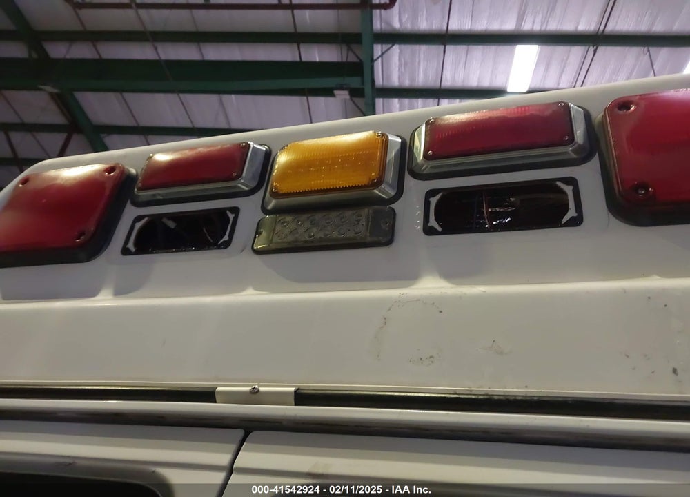2014 FORD E-350 SUPER DUTY COMMERCIAL VIN: 1FDSS3EL7EDB15214