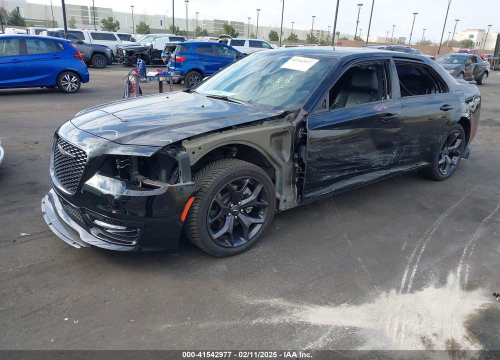 2023 CHRYSLER 300 VIN: 2C3CCABT6PH640953