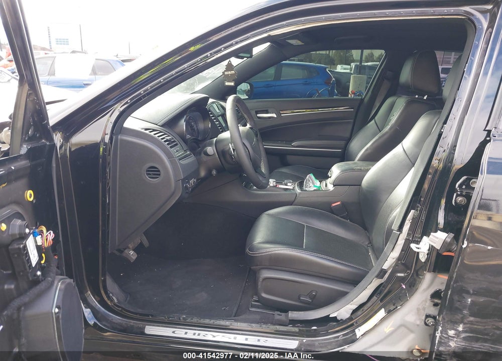 2023 CHRYSLER 300 VIN: 2C3CCABT6PH640953