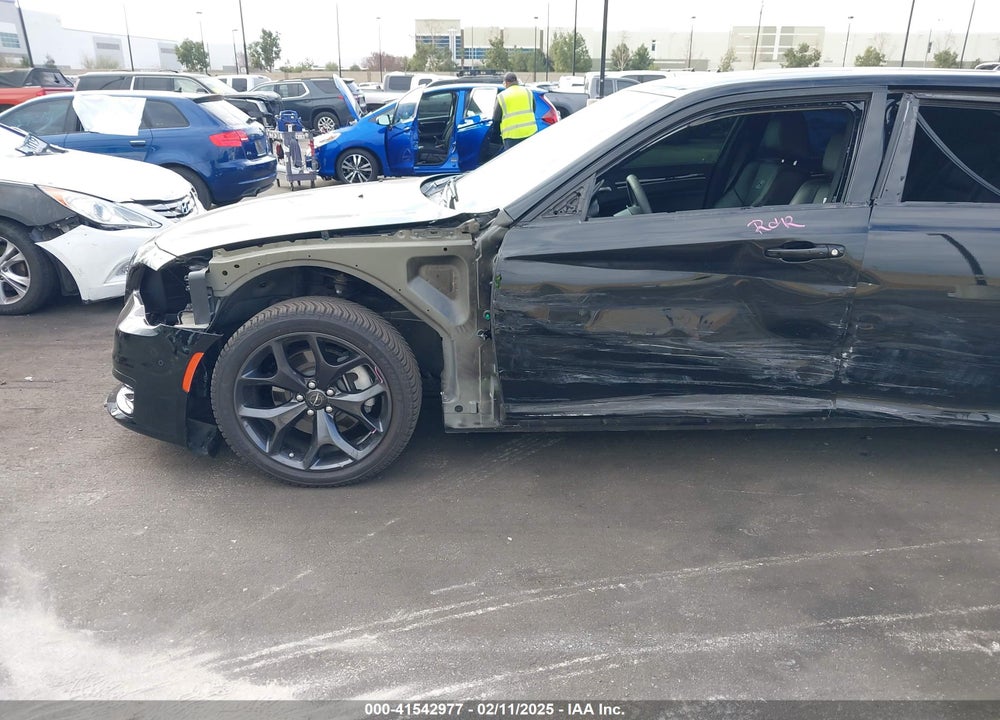2023 CHRYSLER 300 VIN: 2C3CCABT6PH640953