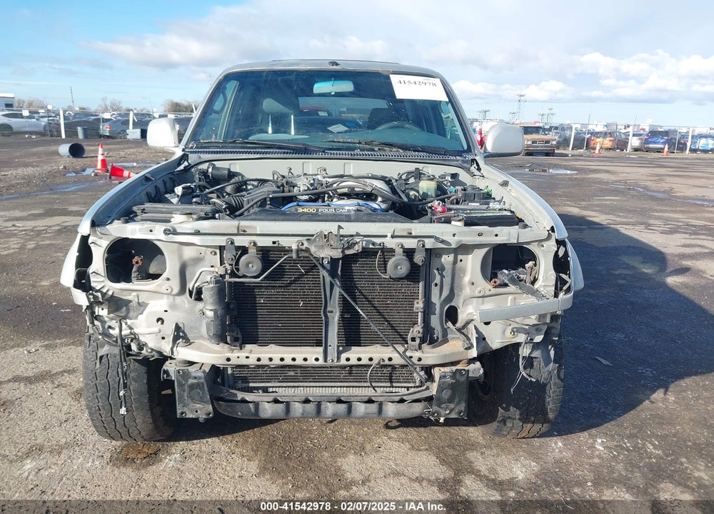 2000 TOYOTA 4RUNNER SR5 V6 VIN: JT3GN86R5Y0155146