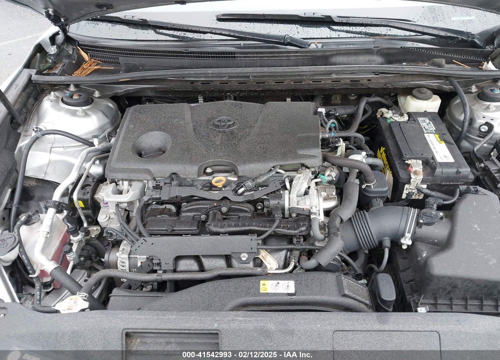 2018 TOYOTA CAMRY SE VIN: 4T1B11HK4JU657553