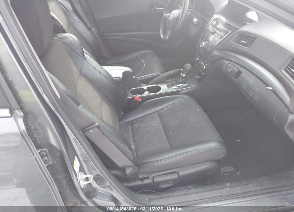 2013 ACURA ILX VIN: 19VDE1F37DE022142