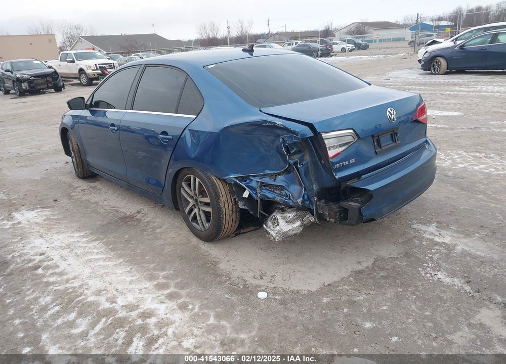 2015 VOLKSWAGEN JETTA 2.0L TDI SE VIN: 3VWLA7AJ7FM328304