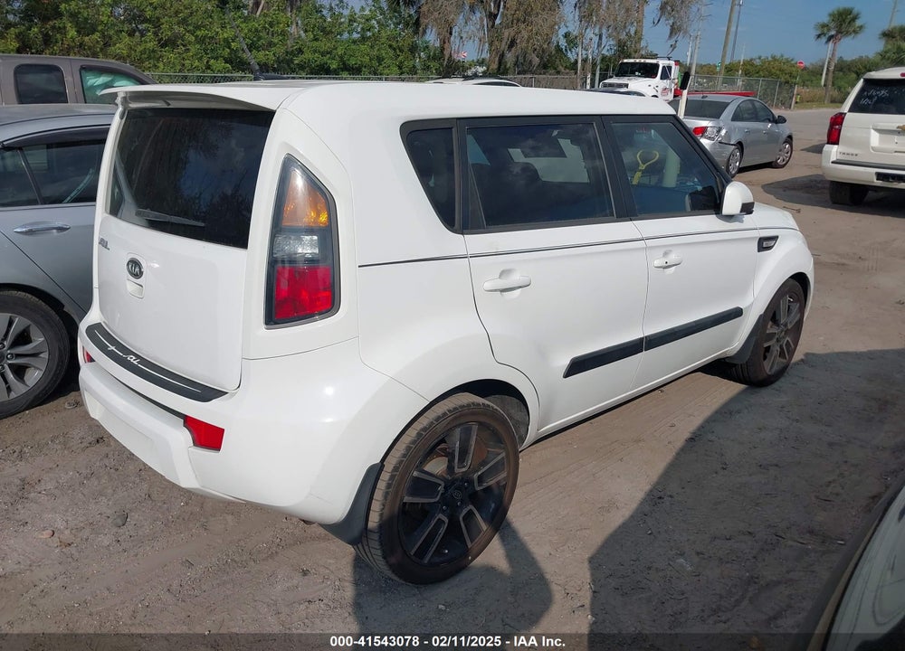 2011 KIA SOUL VIN: KNDJT2A2XB7726062