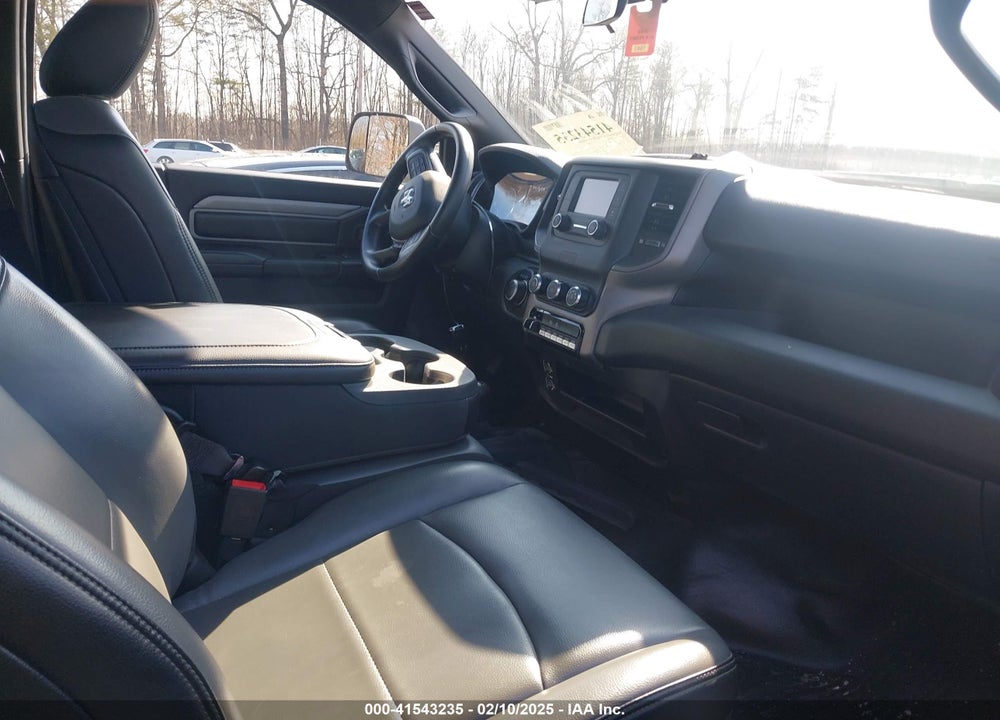 2022 RAM 2500 TRADESMAN 4X4 8' BOX VIN: 3C6MR5AJ0NG417897