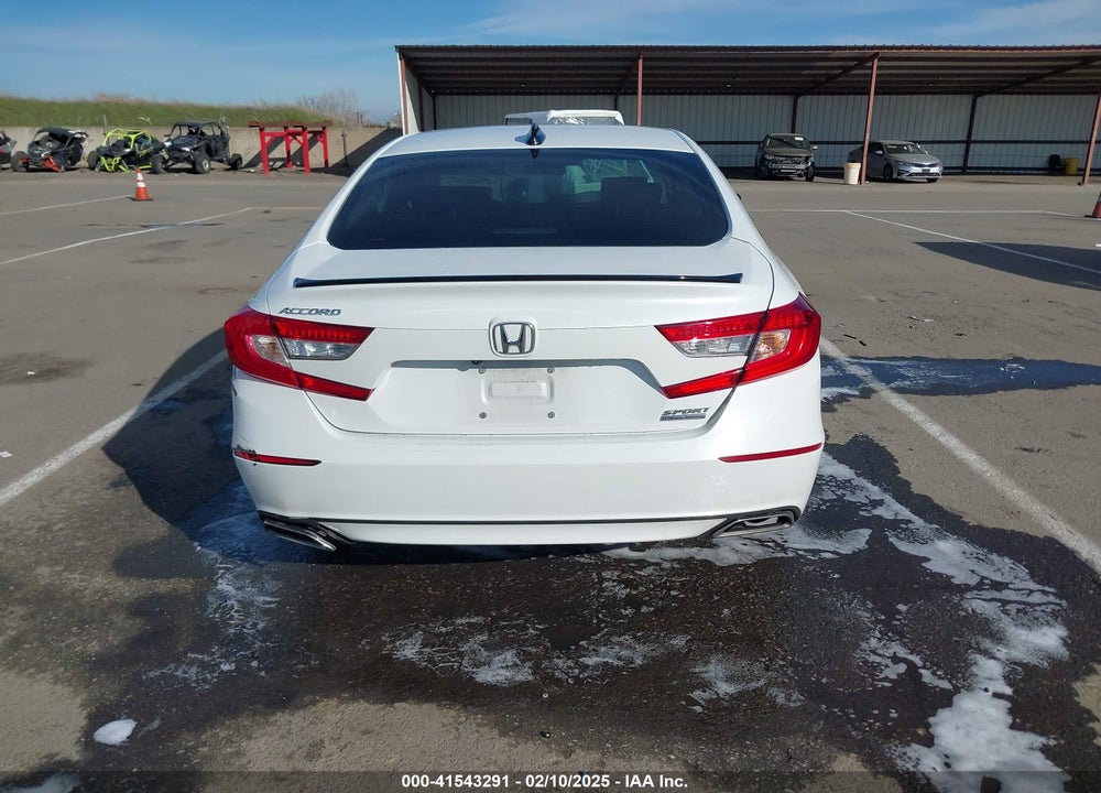 2022 HONDA ACCORD VIN: 1HGCV1F43NA028926