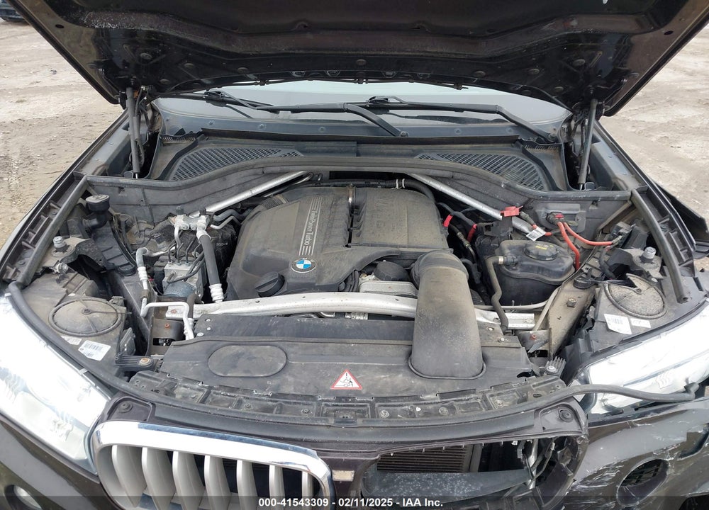 2015 BMW X5 VIN: 5UXKR0C54F0K52542
