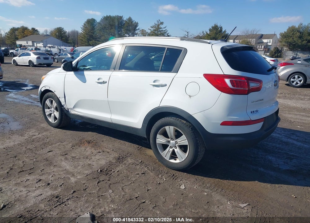 2011 KIA SPORTAGE LX VIN: KNDPB3A25B7026212