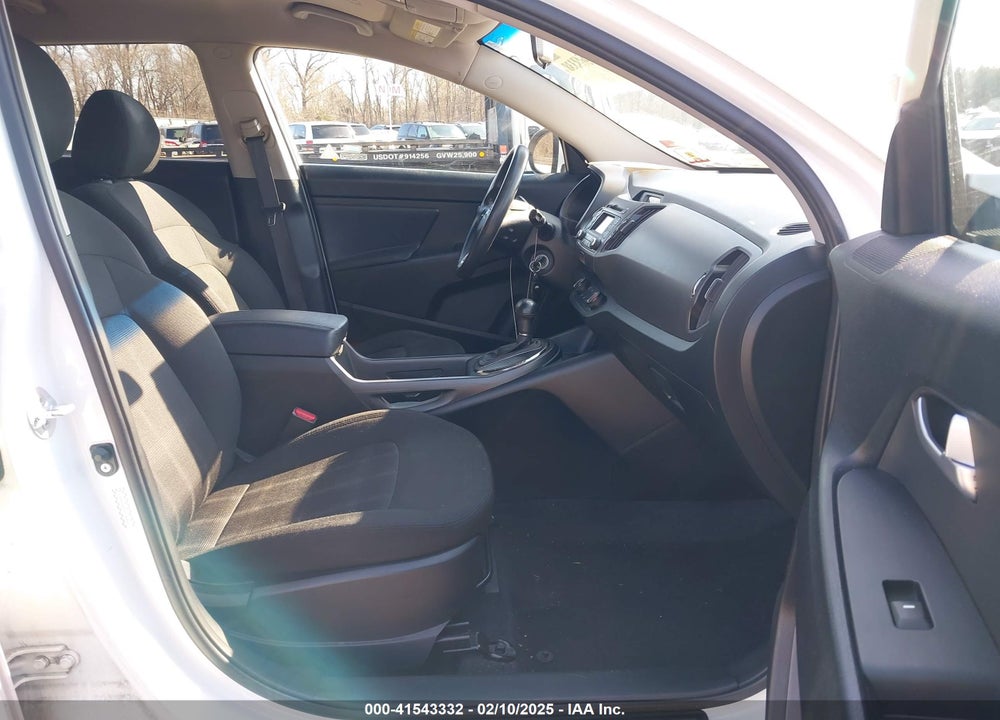 2011 KIA SPORTAGE LX VIN: KNDPB3A25B7026212