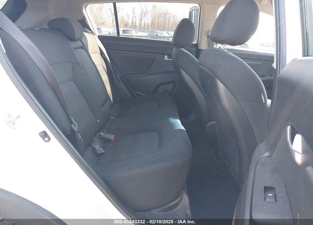 2011 KIA SPORTAGE LX VIN: KNDPB3A25B7026212