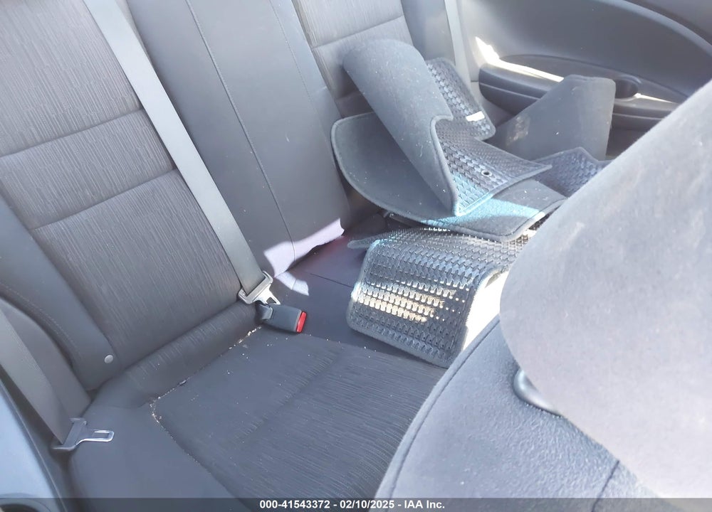 2012 HONDA ACCORD VIN: 1HGCS1B31CA001808
