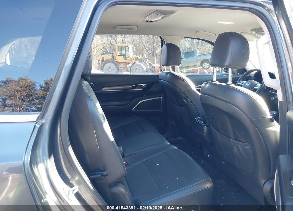 2020 KIA TELLURIDE LX VIN: 5XYP24HCXLG062941