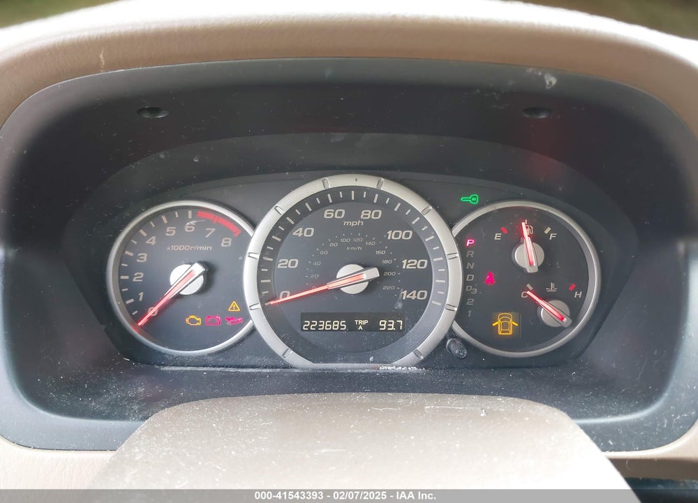2006 HONDA PILOT EX-L VIN: 5FNYF28586B039412