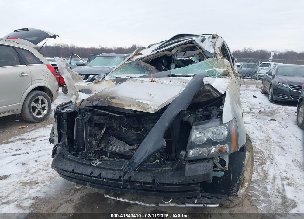 2013 CHEVROLET TAHOE VIN: 1GNSKBE0XDR334214