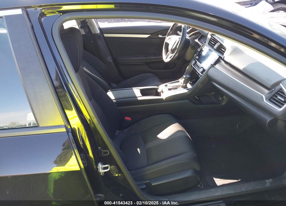 2019 HONDA CIVIC VIN: 19XFC1F3XKE000591