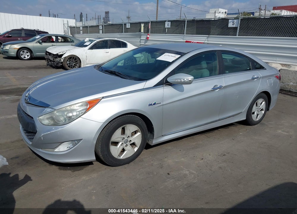 2012 HYUNDAI SONATA VIN: KMHEC4A48CA027852