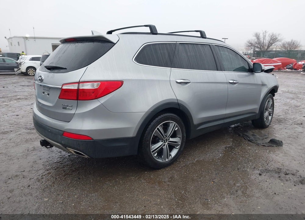 2015 HYUNDAI SANTA FE LIMITED VIN: KM8SRDHF5FU124065