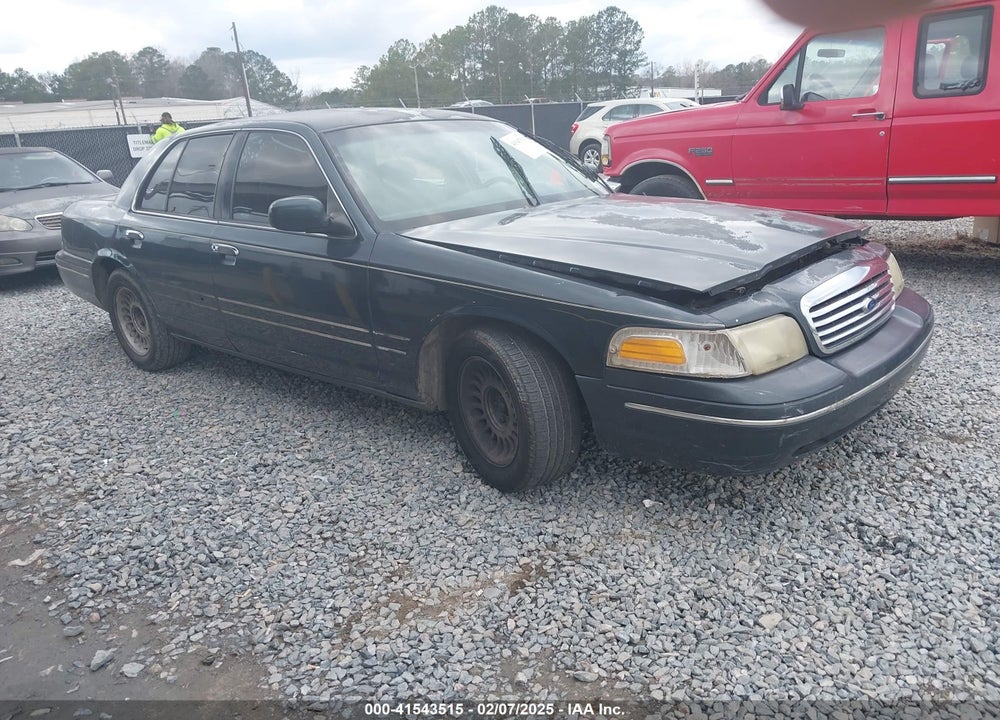 1998 FORD CROWN VICTORIA VIN: 2FAFP73W2WX100941