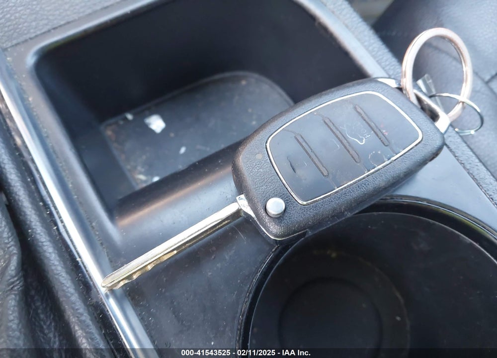 2017 HYUNDAI SONATA VIN: 5NPE24AF7HH515361