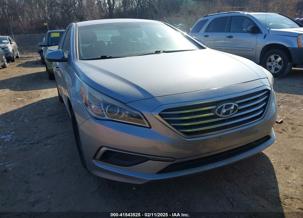 2017 HYUNDAI SONATA VIN: 5NPE24AF7HH515361