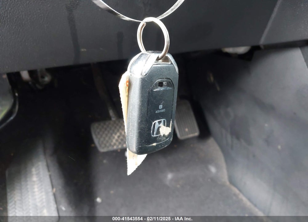2021 HONDA PILOT VIN: 5FNYF6H56MB013198