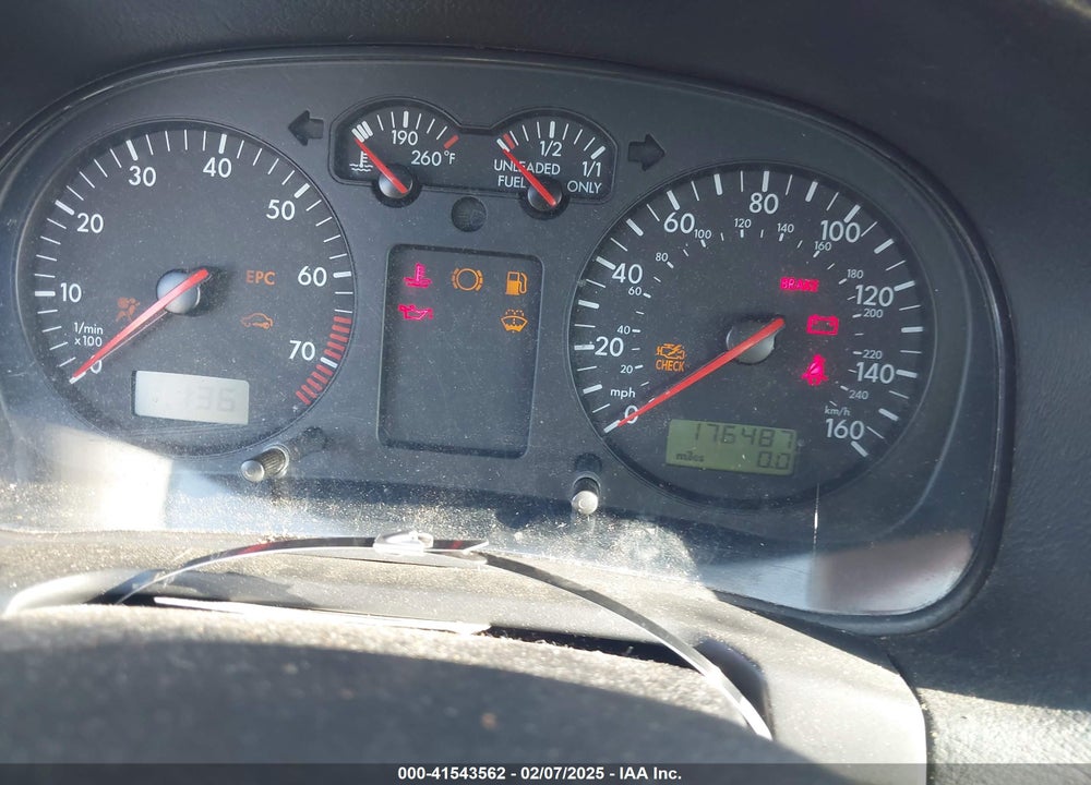 2001 VOLKSWAGEN JETTA GLS VR6 VIN: 3VWSG29M61M071382