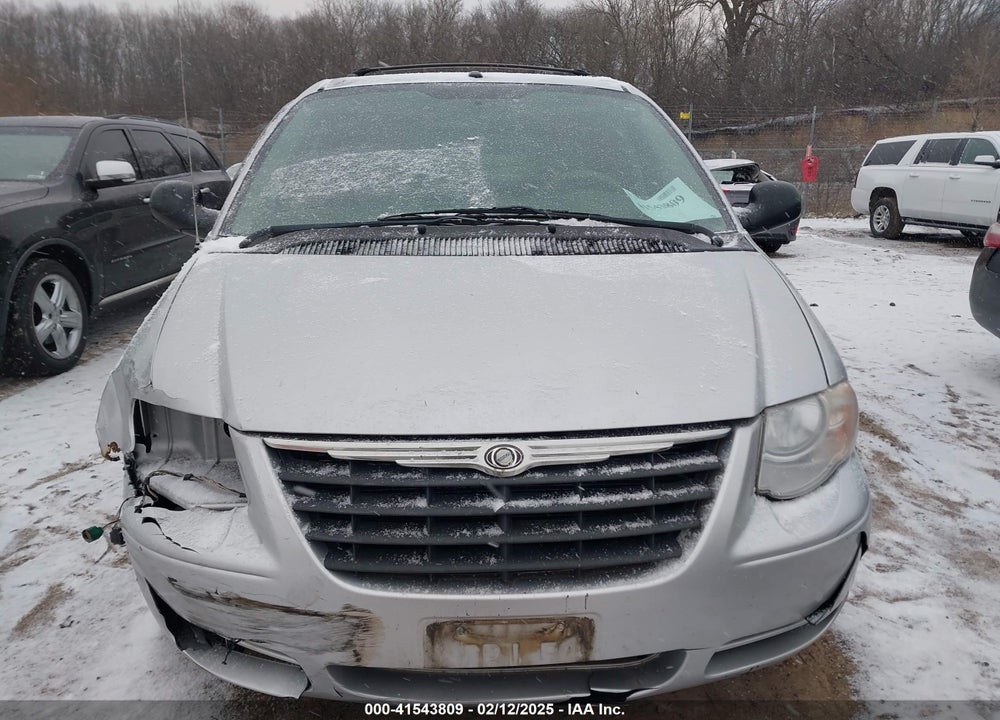2007 CHRYSLER TOWN & COUNTRY VIN: 2A8GP54L47R185514