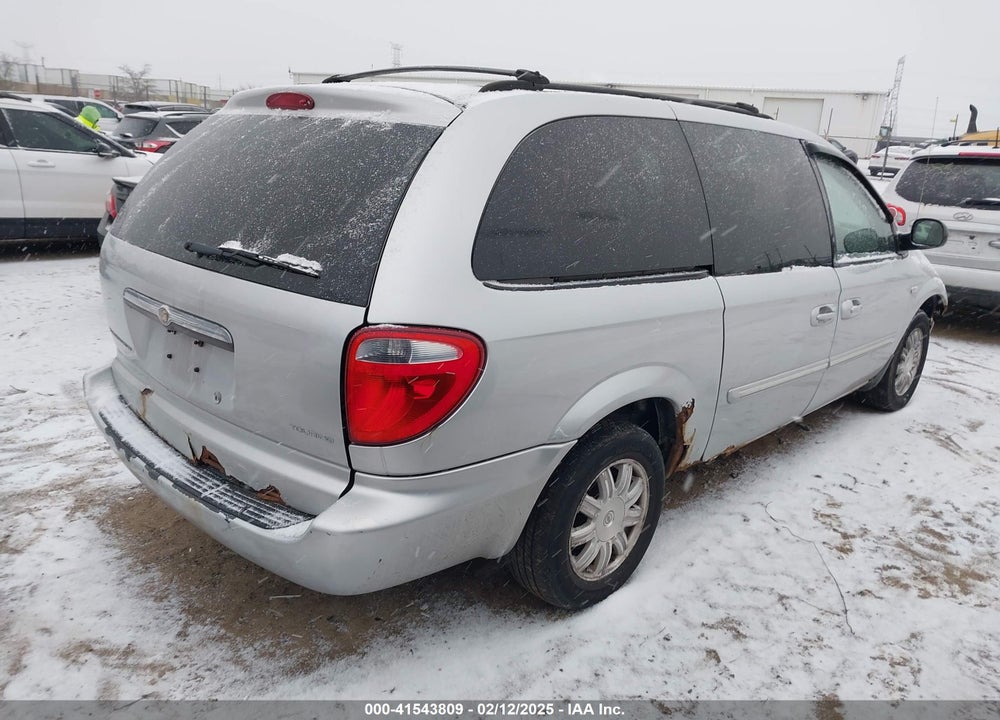 2007 CHRYSLER TOWN & COUNTRY VIN: 2A8GP54L47R185514