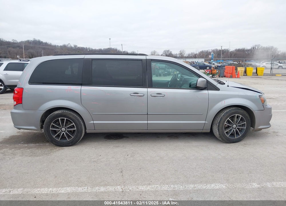 2017 DODGE GRAND CARAVAN VIN: 2C4RDGEG7HR732069