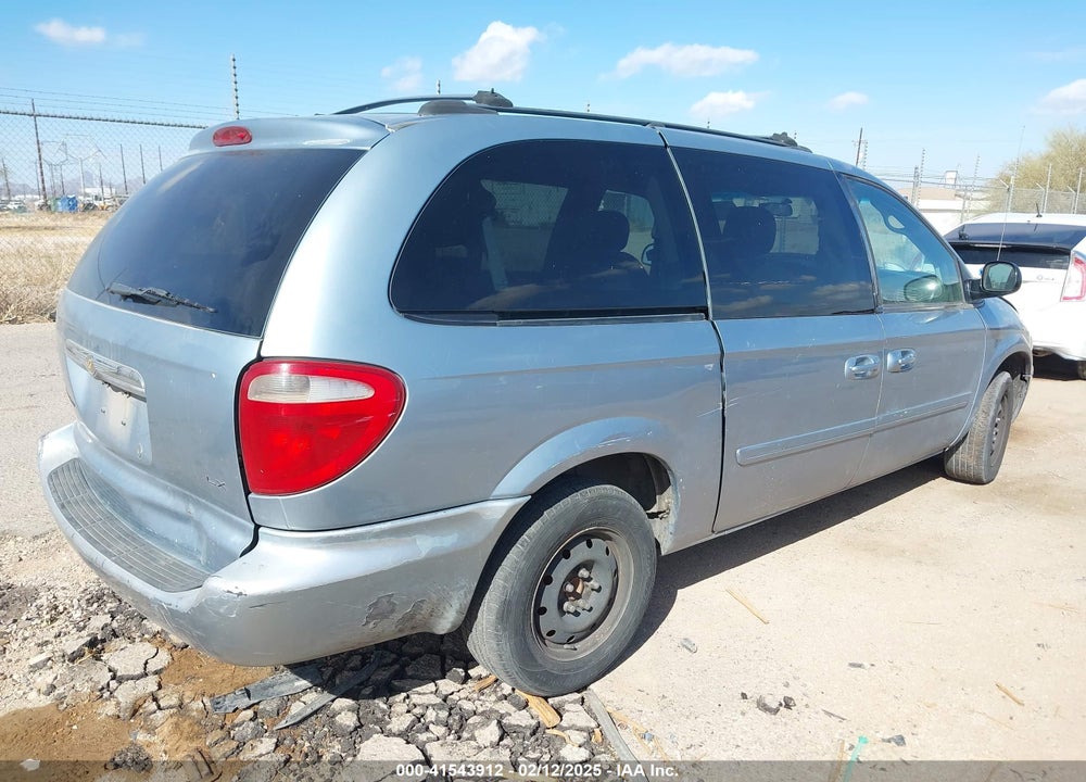 2006 CHRYSLER TOWN & COUNTRY LX VIN: 2A4GP44R96R632272