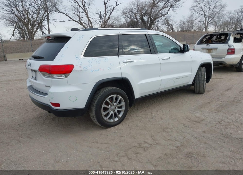 2015 JEEP GRAND CHEROKEE VIN: 1C4RJFBG5FC103813