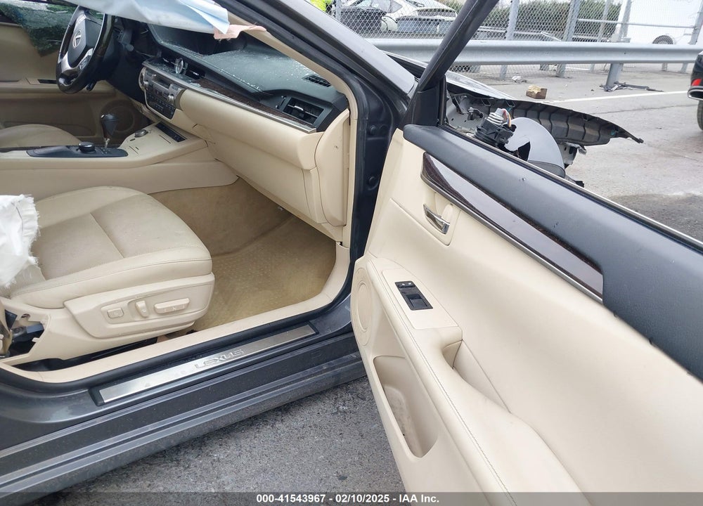 2015 LEXUS ES VIN: JTHBK1GG5F2201741