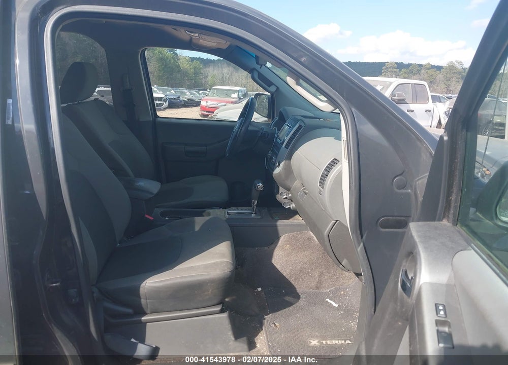 2015 NISSAN XTERRA S VIN: 5N1AN0NU2FN664390