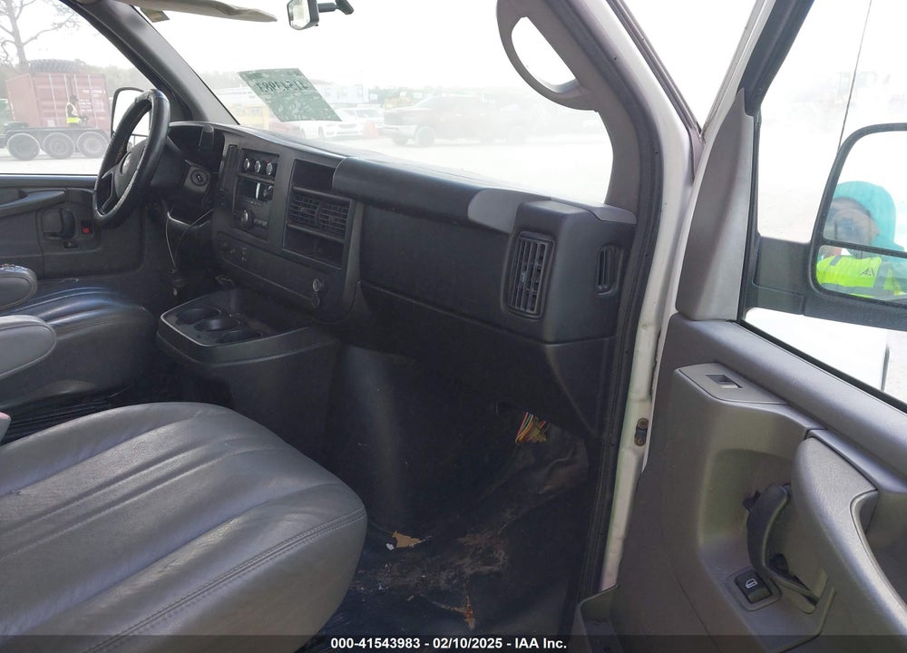 2014 CHEVROLET EXPRESS 2500 WORK VAN VIN: 1GCWGFCA1E1124180