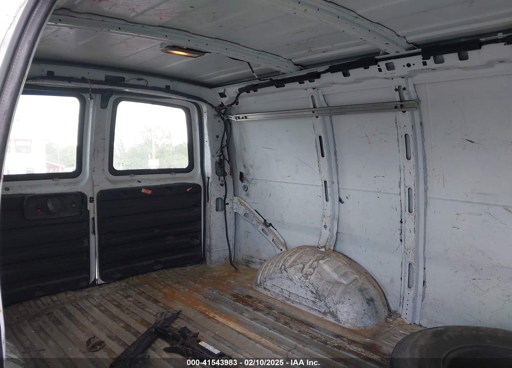 2014 CHEVROLET EXPRESS 2500 WORK VAN VIN: 1GCWGFCA1E1124180