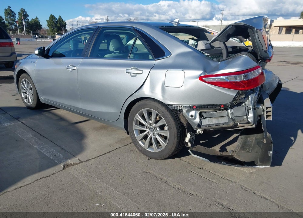 2016 TOYOTA CAMRY HYBRID VIN: 4T1BD1FK0GU193017