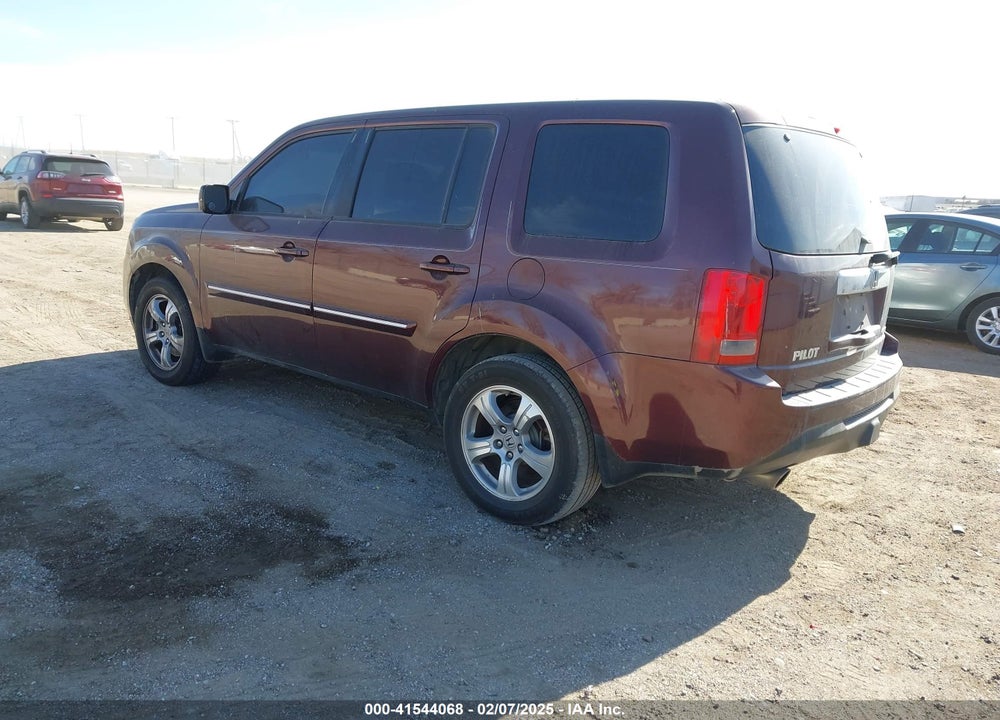 2014 HONDA PILOT EX-L VIN: 5FNYF4H52EB055650