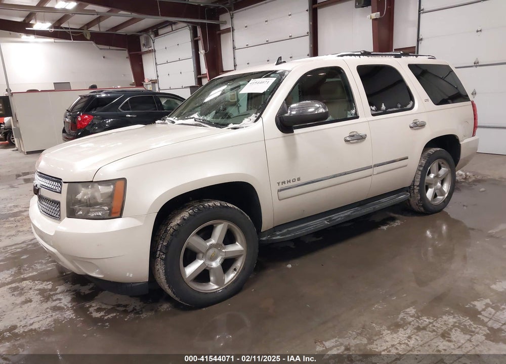 2011 CHEVROLET TAHOE VIN: 1GNSKCE05BR217546