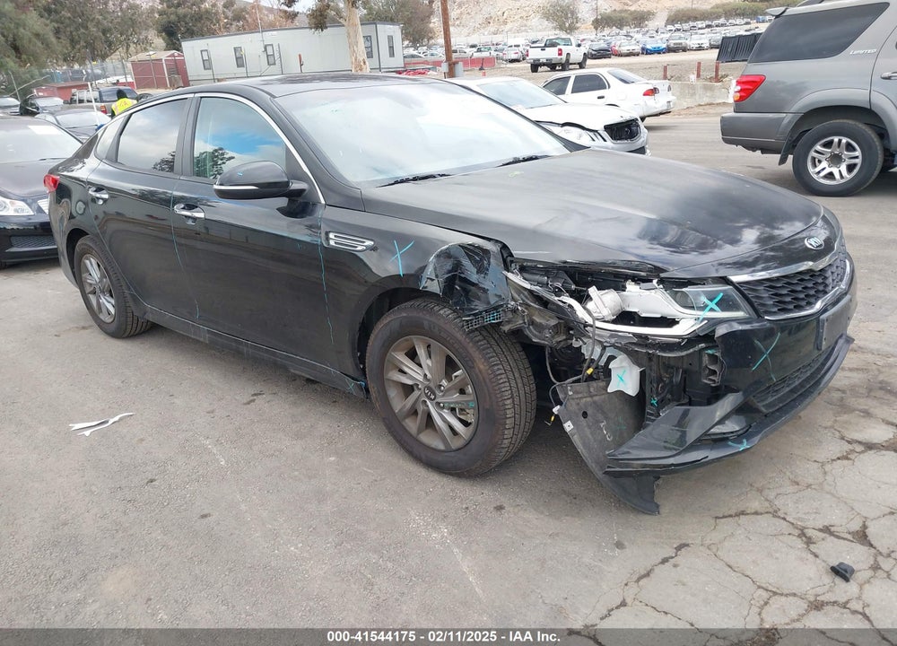 2020 KIA OPTIMA LX VIN: 5XXGT4L32LG409736